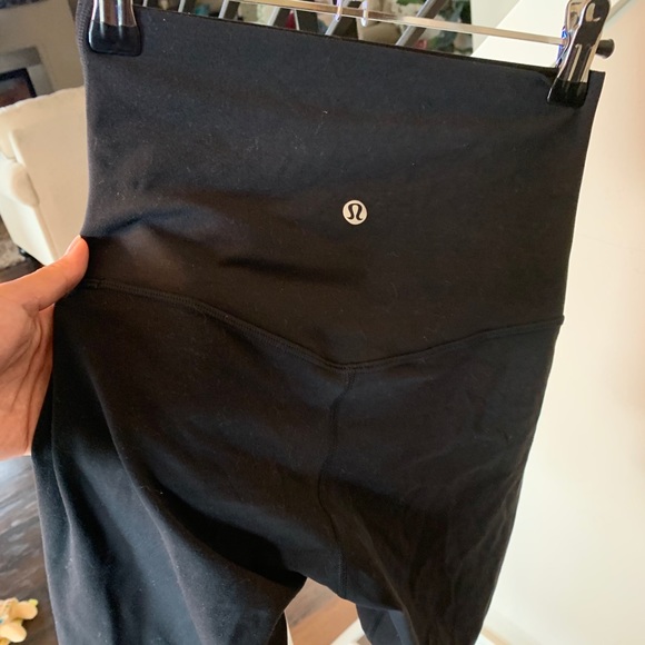 Lululemon align super high rise short - Picture 4 of 5